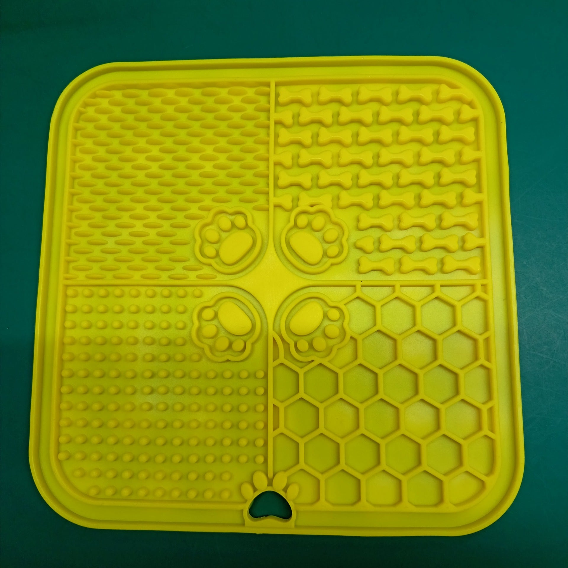Happy Slow‑Feeding Pet Tableware Mat