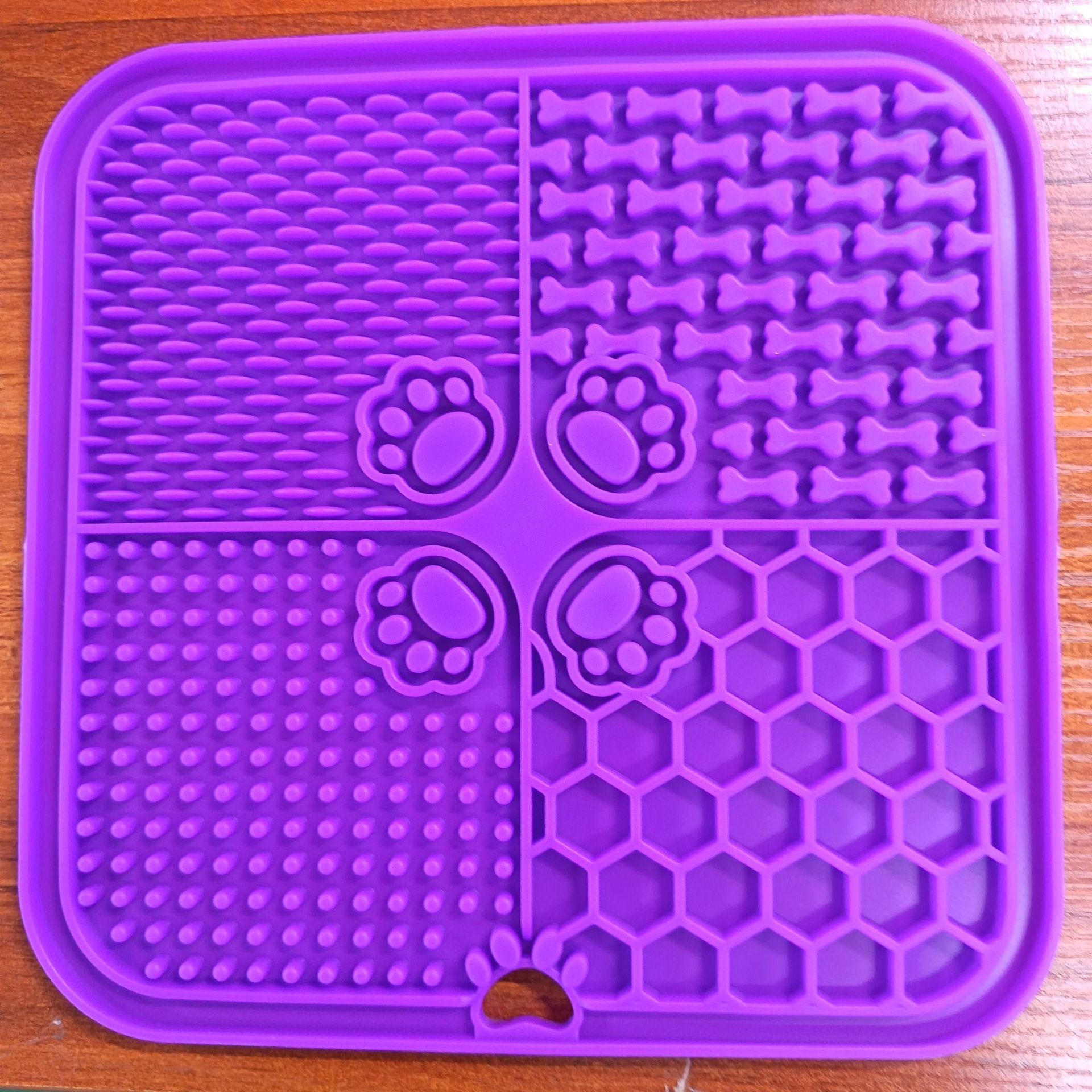 Happy Slow‑Feeding Pet Tableware Mat